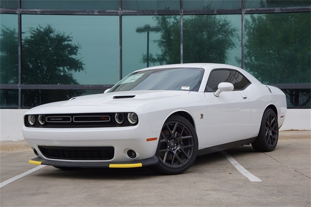 Image result for Dodge Challenger R/T Scat Pack details